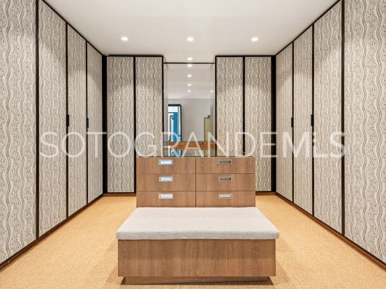 Villa for sale in Sotogrande Alto with 8 bedrooms | James Stewart - Savills Sotogrande