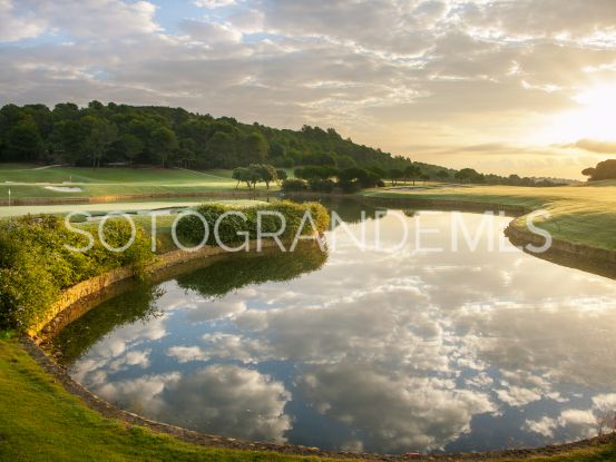 Parcela a la venta en Zona M | James Stewart - Savills Sotogrande