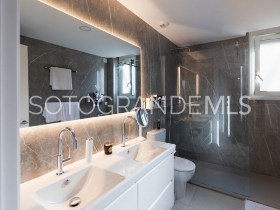 Comprar apartamento en Senda Chica de 3 dormitorios | James Stewart - Savills Sotogrande