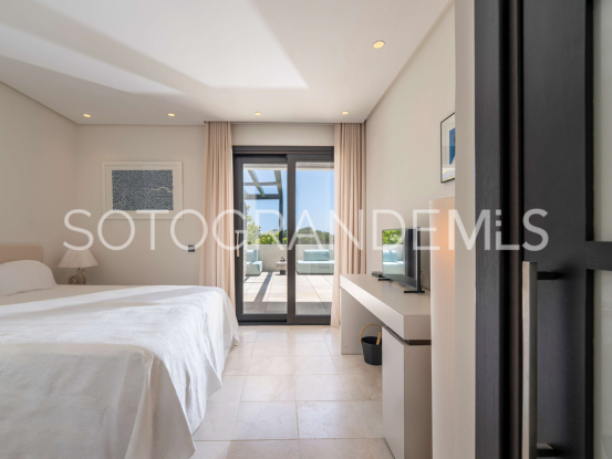 For sale 4 bedrooms triplex in Hacienda de Valderrama, Sotogrande Alto | James Stewart - Savills Sotogrande