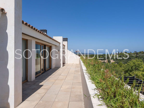 For sale 4 bedrooms triplex in Hacienda de Valderrama, Sotogrande Alto | James Stewart - Savills Sotogrande