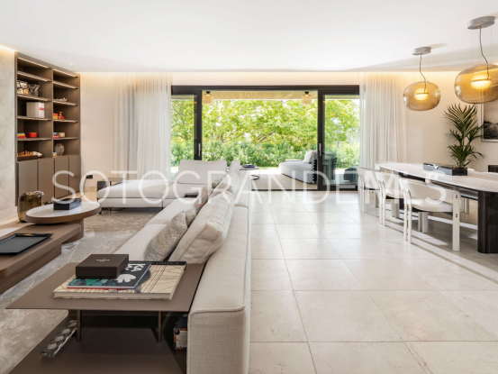 For sale 4 bedrooms triplex in Hacienda de Valderrama, Sotogrande Alto | James Stewart - Savills Sotogrande