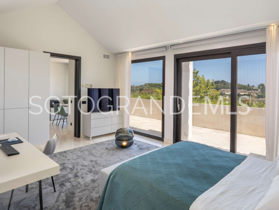For sale 4 bedrooms triplex in Hacienda de Valderrama, Sotogrande Alto | James Stewart - Savills Sotogrande