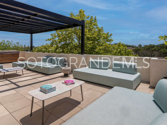 For sale 4 bedrooms triplex in Hacienda de Valderrama, Sotogrande Alto | James Stewart - Savills Sotogrande