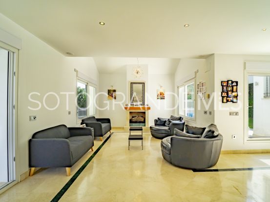 Sotogrande Alto, villa de 6 dormitorios | James Stewart - Savills Sotogrande