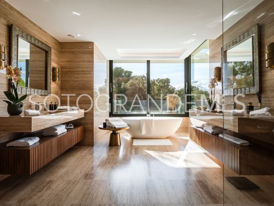 Se vende villa en Reyes y Reinas | James Stewart - Savills Sotogrande