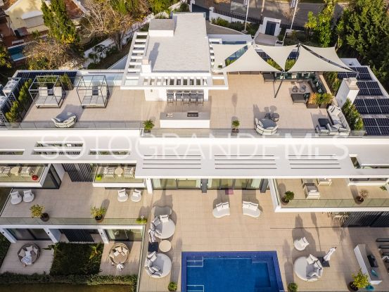 Se vende villa en Reyes y Reinas | James Stewart - Savills Sotogrande