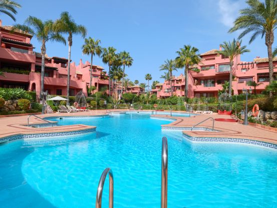 For sale 2 bedrooms ground floor apartment in Menara Beach, Estepona | Terra Meridiana