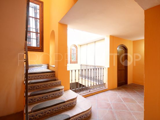 Town house for sale in Estepona Old Town with 7 bedrooms | Terra Meridiana