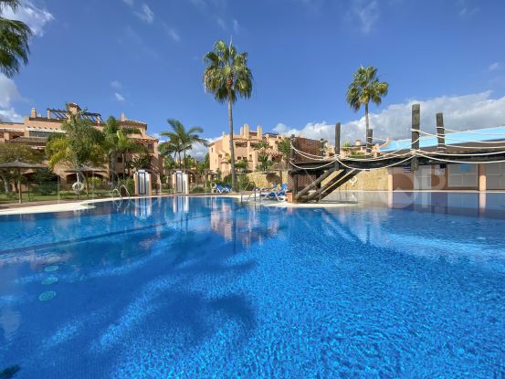 Buy duplex penthouse with 3 bedrooms in Hacienda del Sol, Estepona | Terra Meridiana