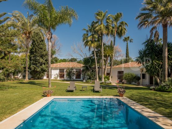 Se vende villa en Guadalmina Baja de 6 dormitorios | Terra Meridiana