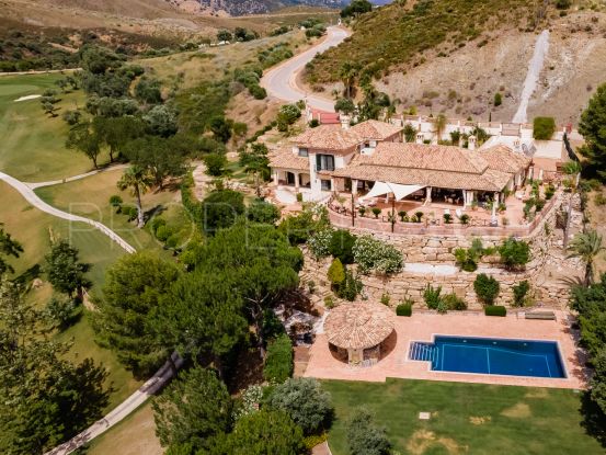 Absolutely Stunning Traditional Property for sale in Marbella Club Golf Resort