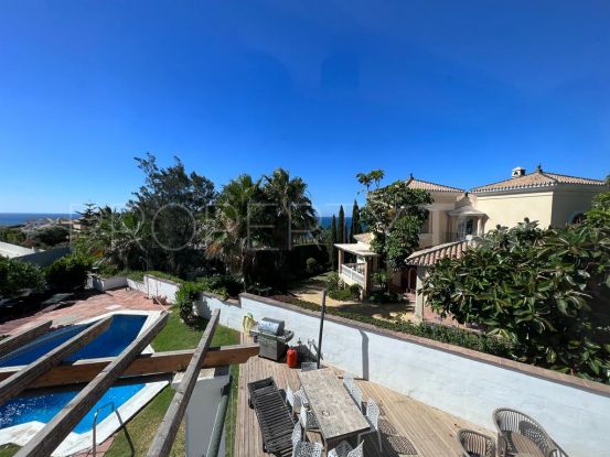 Villa for sale in Seghers with sea views and private pool