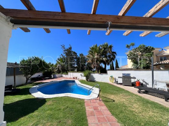 Villa for sale in Seghers with sea views and private pool