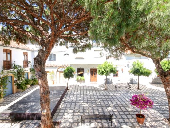 Buy town house in Estepona Old Town | Terra Meridiana