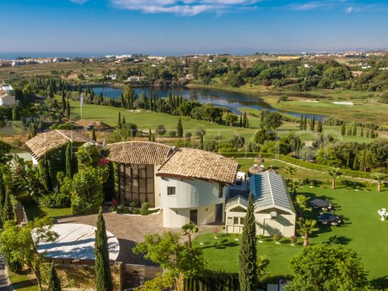 For sale villa in Los Flamingos Golf with 10 bedrooms | Engel Völkers Marbella