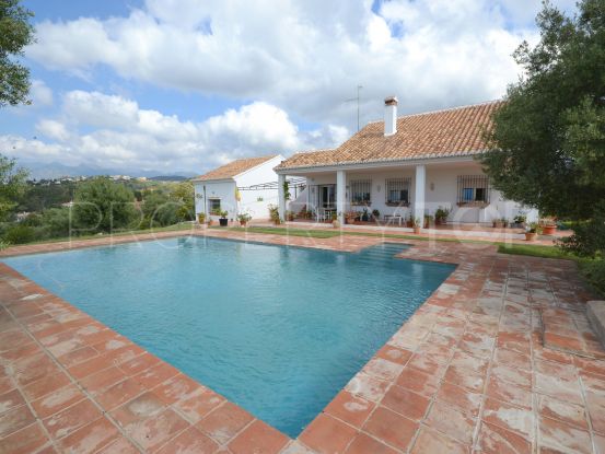 For sale villa with 4 bedrooms in El Rosario | Engel Völkers Marbella