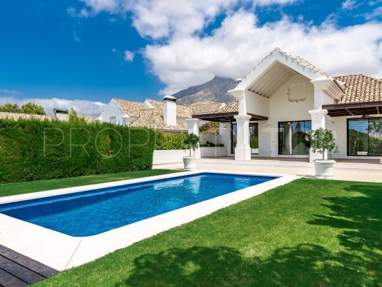 Villa en venta en Las Lomas del Marbella Club con 6 dormitorios | Engel Völkers Marbella