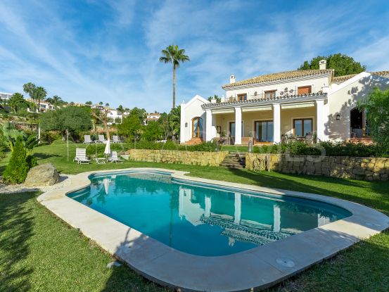 Comprar villa de 5 dormitorios en Los Flamingos Golf, Benahavis | Engel Völkers Marbella