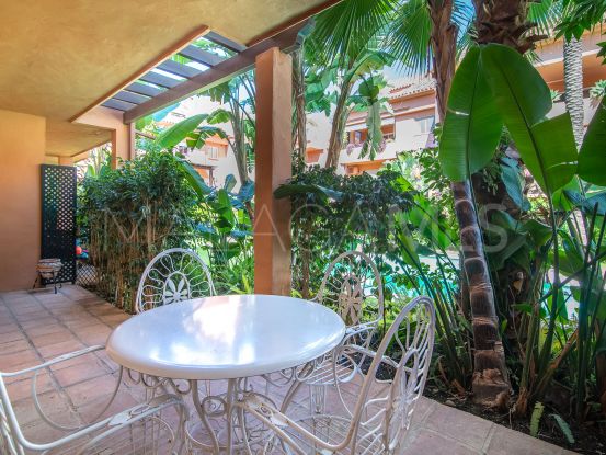 Apartamento en venta en Las Lomas del Marbella Club con 2 dormitorios | Engel Völkers Marbella