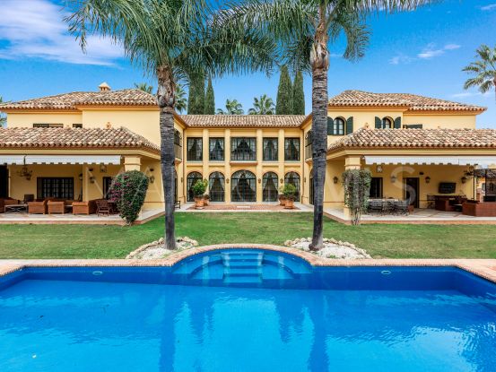 Guadalmina Baja, San Pedro de Alcantara, villa con 6 dormitorios a la venta | Engel Völkers Marbella