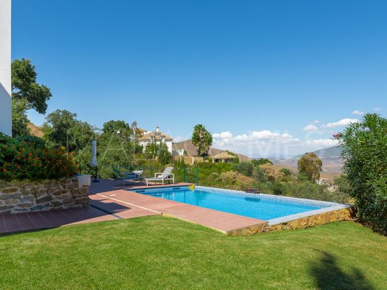 Villa en Altos de Elviria con 4 dormitorios | Engel Völkers Marbella