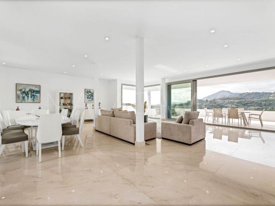 Buy villa with 6 bedrooms in Los Arqueros, Benahavis | Engel Völkers Marbella