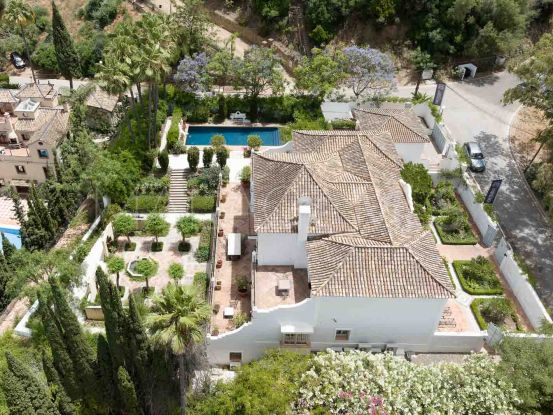 5 bedrooms Puerto del Almendro villa for sale | Engel Völkers Marbella