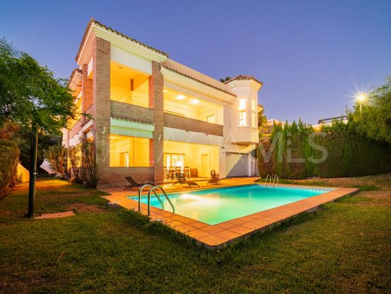 6 bedrooms villa for sale in La Alqueria, Benahavis | Engel Völkers Marbella