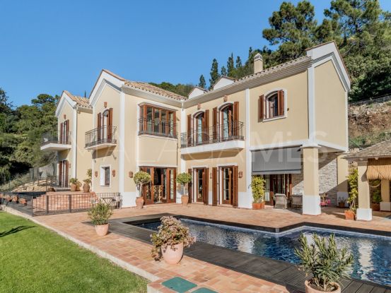 Buy 7 bedrooms villa in El Madroñal, Benahavis | Engel Völkers Marbella