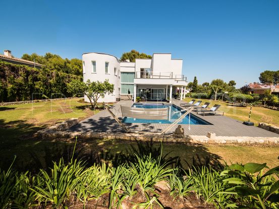 Spacious Family 4 bed Villa with beautiful Garden and Partial sea Views within Quiet Urbanisation Sol De Mallorca