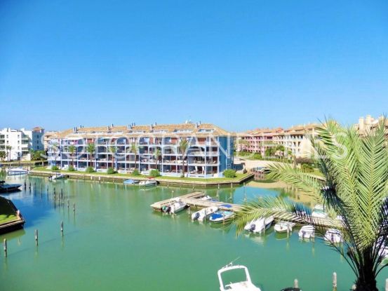 Apartment with 3 bedrooms for sale in Ribera de la Golondrina, Sotogrande Marina | Kassa Sotogrande Real Estate