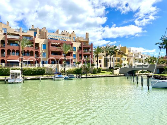 Apartment with 3 bedrooms for sale in Ribera de la Golondrina, Sotogrande Marina | Kassa Sotogrande Real Estate