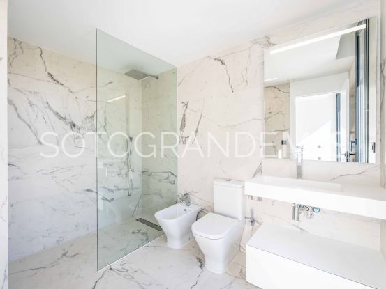 Comprar villa en Zona M de 5 dormitorios | Kassa Sotogrande Real Estate
