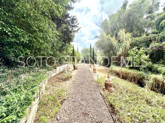 Zona B, Sotogrande Costa, villa con 5 dormitorios en venta | Kassa Sotogrande Real Estate
