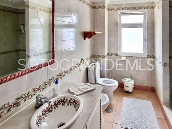 Zona B villa for sale | Kassa Sotogrande Real Estate