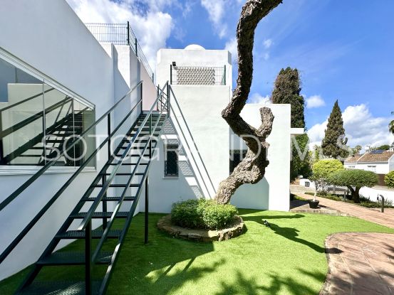 Villa en venta en Zona B | Kassa Sotogrande Real Estate