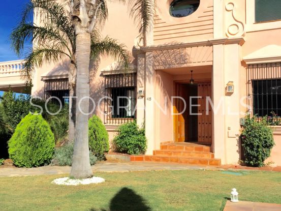 Buy town house in Sotogolf with 5 bedrooms | Kassa Sotogrande Real Estate