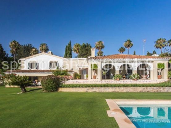 Villa a la venta en Reyes y Reinas, Sotogrande | Kassa Sotogrande Real Estate