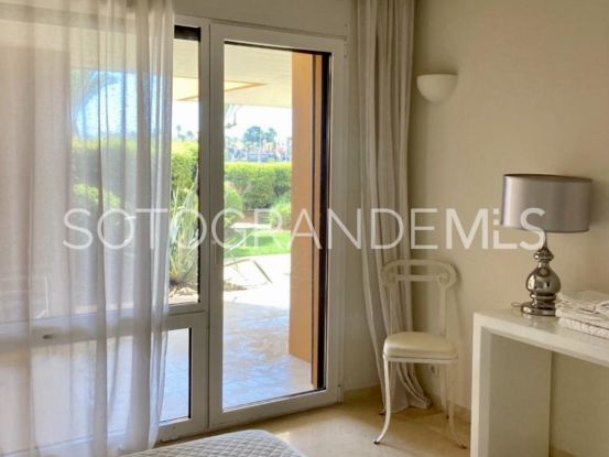 Apartamento planta baja en Ribera del Marlin con 3 dormitorios | Kassa Sotogrande Real Estate