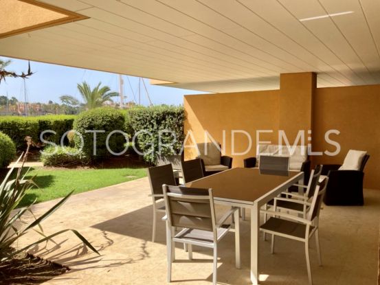 Apartamento planta baja en Ribera del Marlin con 3 dormitorios | Kassa Sotogrande Real Estate