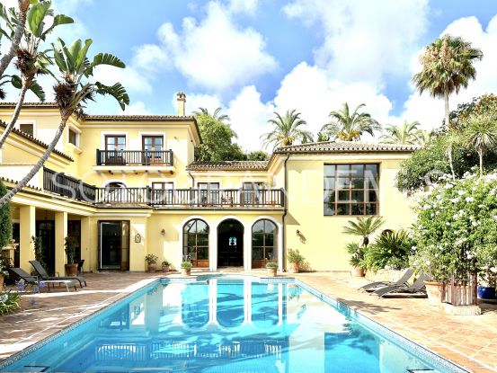 For sale villa in Zona C with 5 bedrooms | Kassa Sotogrande Real Estate