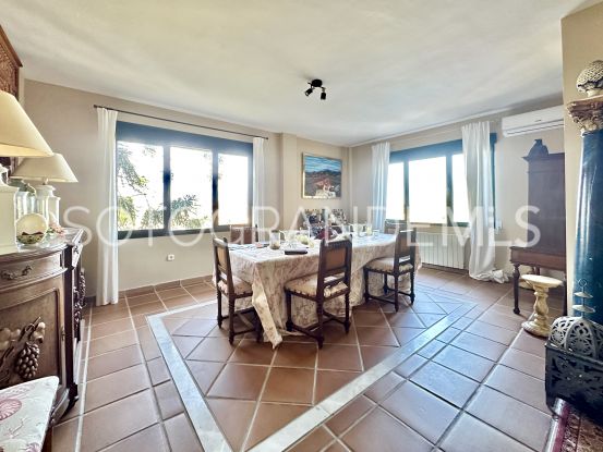 Villa for sale in Zona B, Sotogrande Costa | Kassa Sotogrande Real Estate