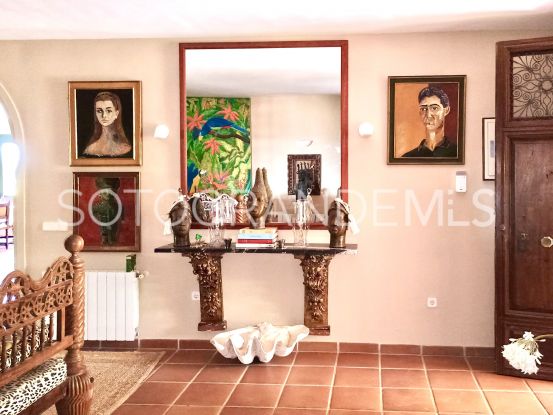 Villa for sale in Zona B, Sotogrande Costa | Kassa Sotogrande Real Estate