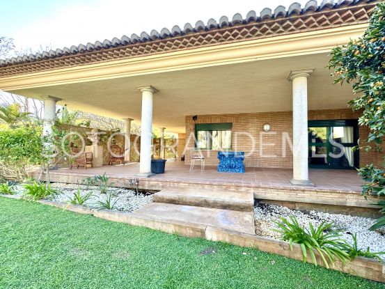 Villa for sale in Zona B, Sotogrande Costa | Kassa Sotogrande Real Estate