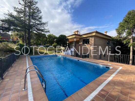 Villa for sale in Zona B, Sotogrande Costa | Kassa Sotogrande Real Estate