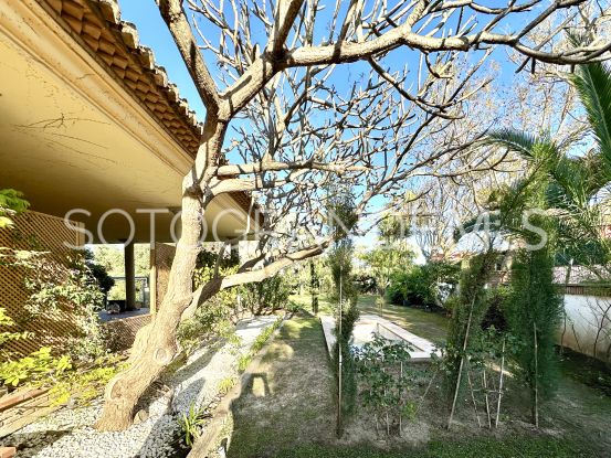 Villa for sale in Zona B, Sotogrande Costa | Kassa Sotogrande Real Estate