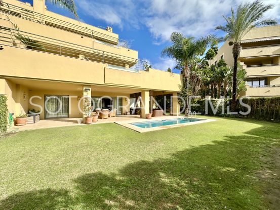 Buy Ribera del Rio 4 bedrooms ground floor apartment | Kassa Sotogrande Real Estate