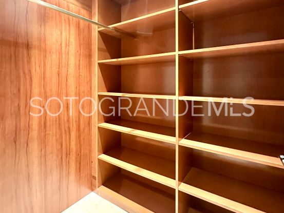 Ribera del Rio, Marina de Sotogrande, apartamento planta baja con 4 dormitorios | Kassa Sotogrande Real Estate