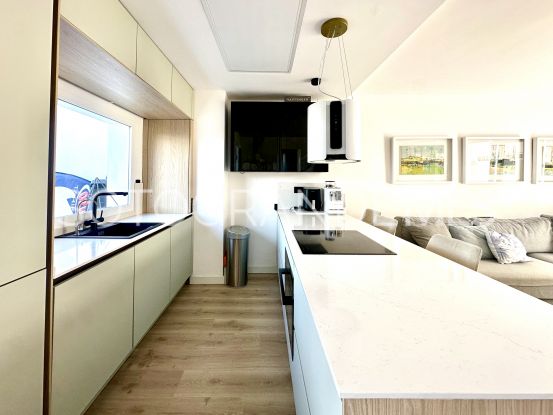 Duplex a la venta en Paseo del Río, Sotogrande Costa | Kassa Sotogrande Real Estate